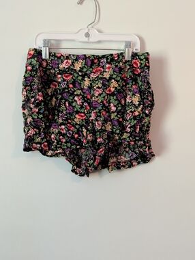 Forever 21 Black Floral Print Shorts